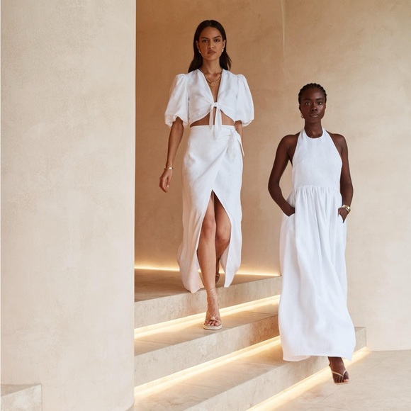 DISSH Hallie White Linen Top - Picture 4 of 7